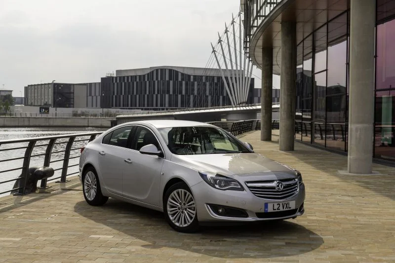 Vauxhall Insignia Insignia I Hatchback (facelift 2013)