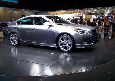 Vauxhall Insignia Insignia I Hatchback