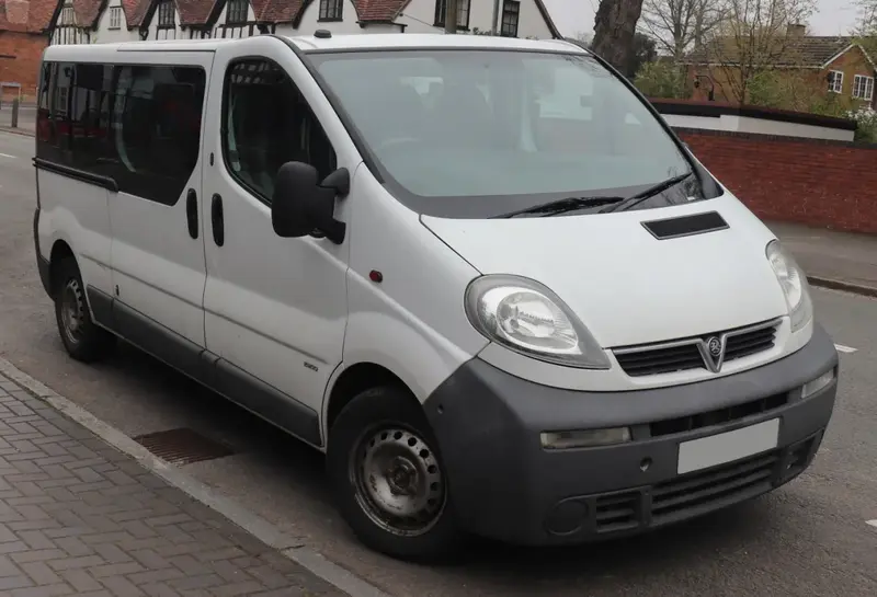 Vauxhall Vivaro Vivaro Combi SWB (facelift 2006)