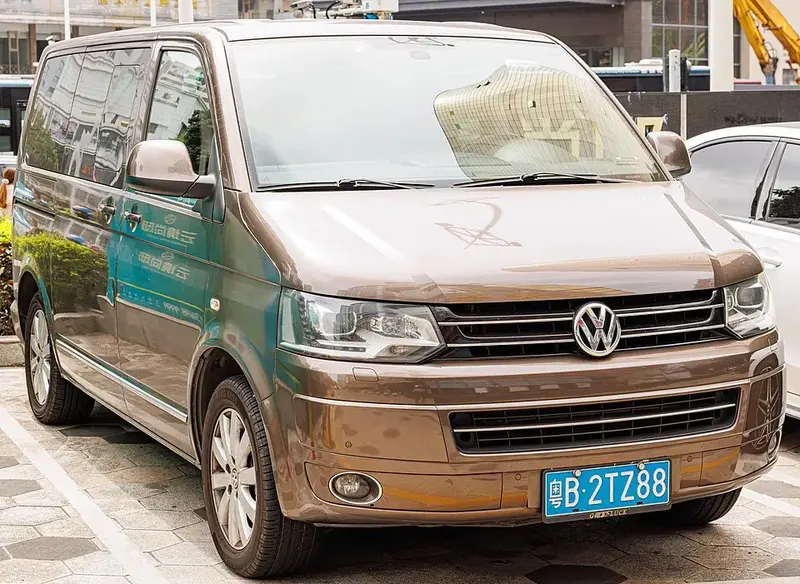 Volkswagen Multivan - 4