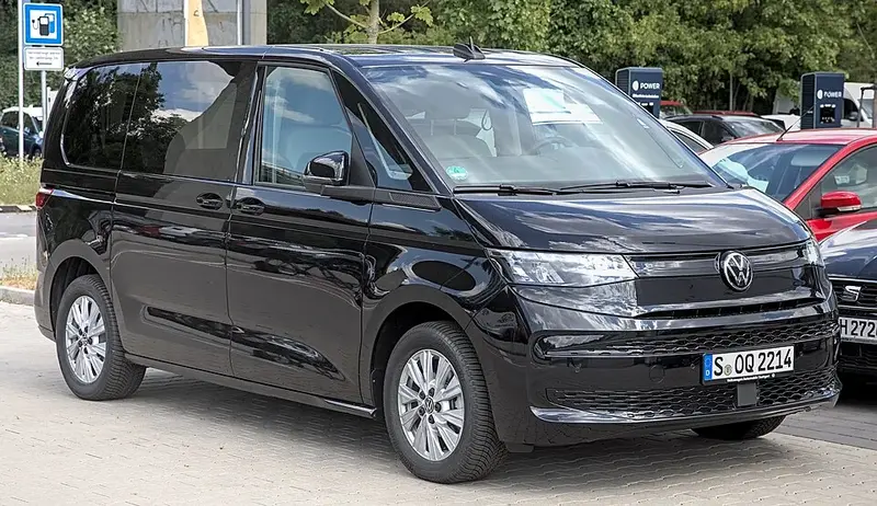 Volkswagen Multivan - 2