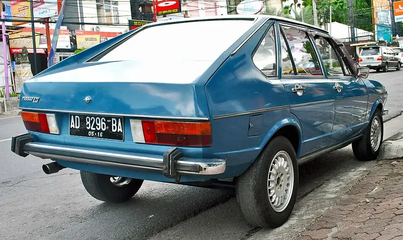 Volkswagen Passat - 5