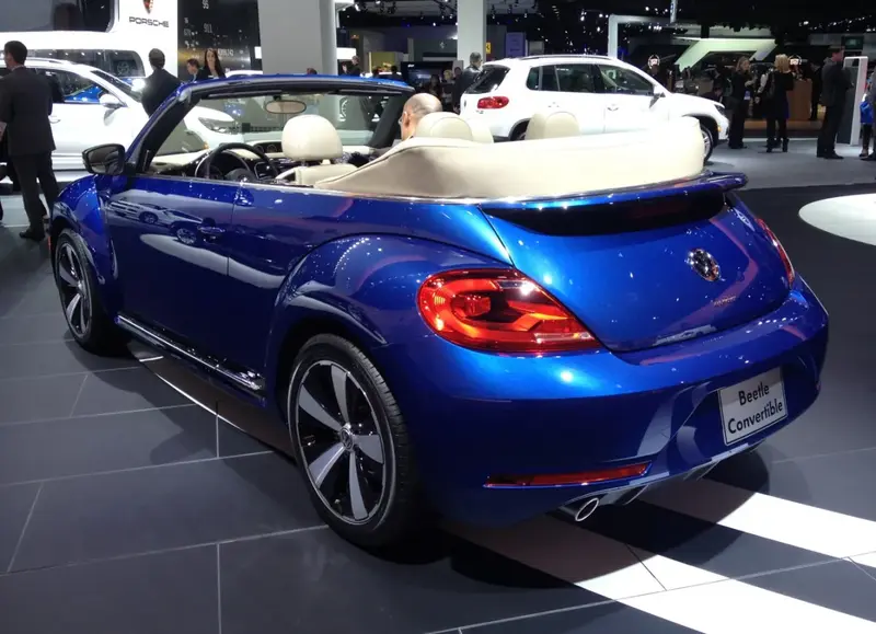 Volkswagen Beetle - 4