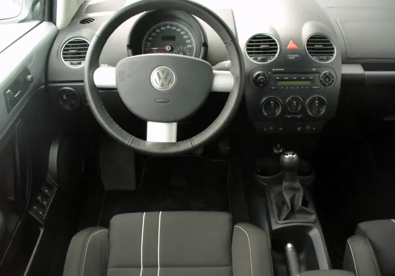 Volkswagen Beetle - 3