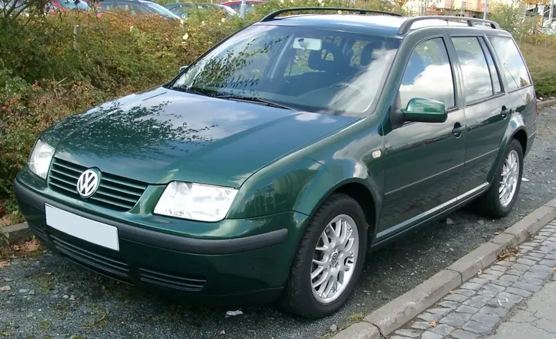 Volkswagen Bora - 2