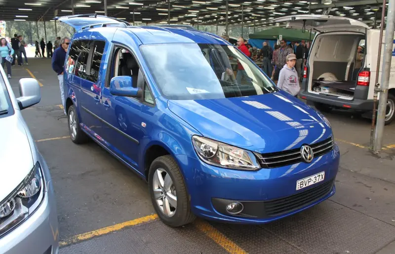 Volkswagen Caddy - 2