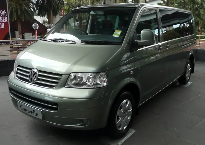 Volkswagen Caravelle - 2