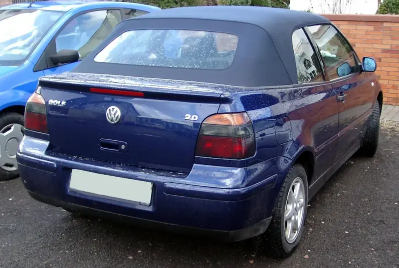 Volkswagen Golf - 3