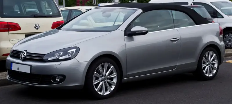 Volkswagen Golf - 3