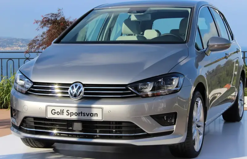 Volkswagen Golf - 3