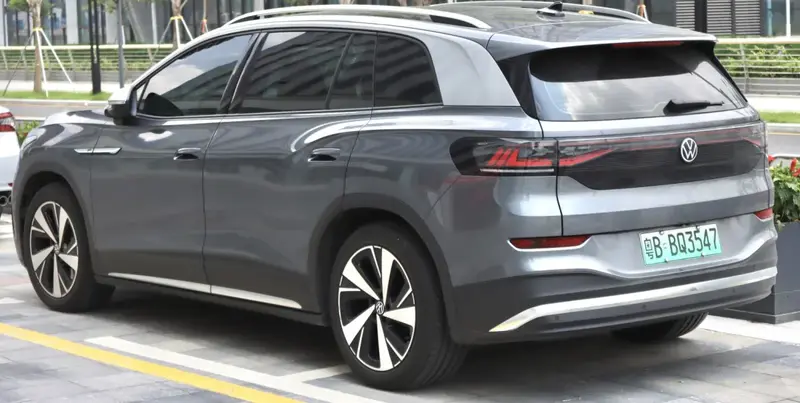 Volkswagen ID.6 - 2
