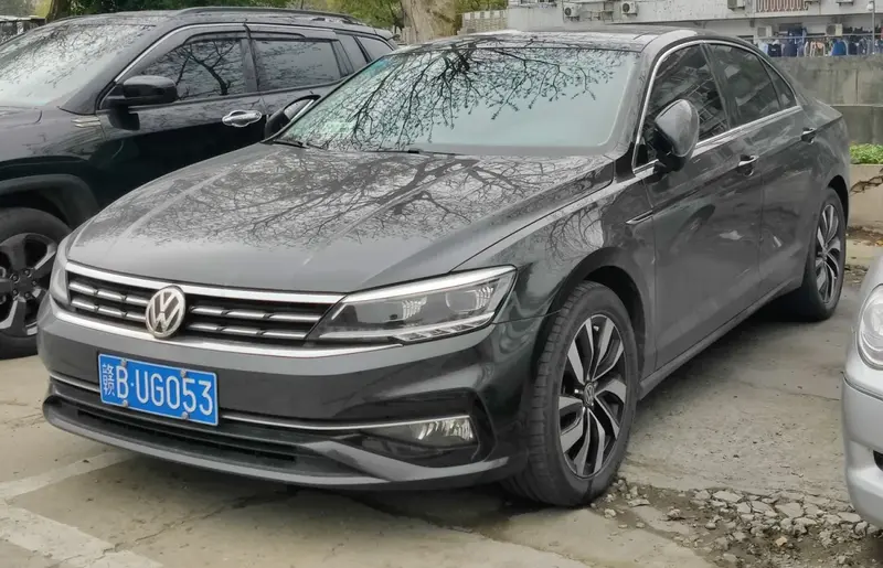 Volkswagen Lamando Lamando I (facelift 2019)
