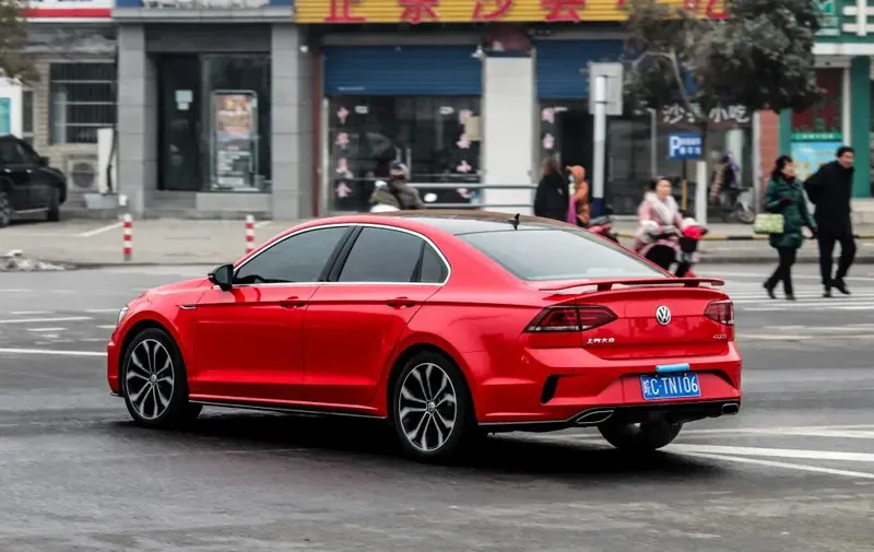 Volkswagen Lamando - 2
