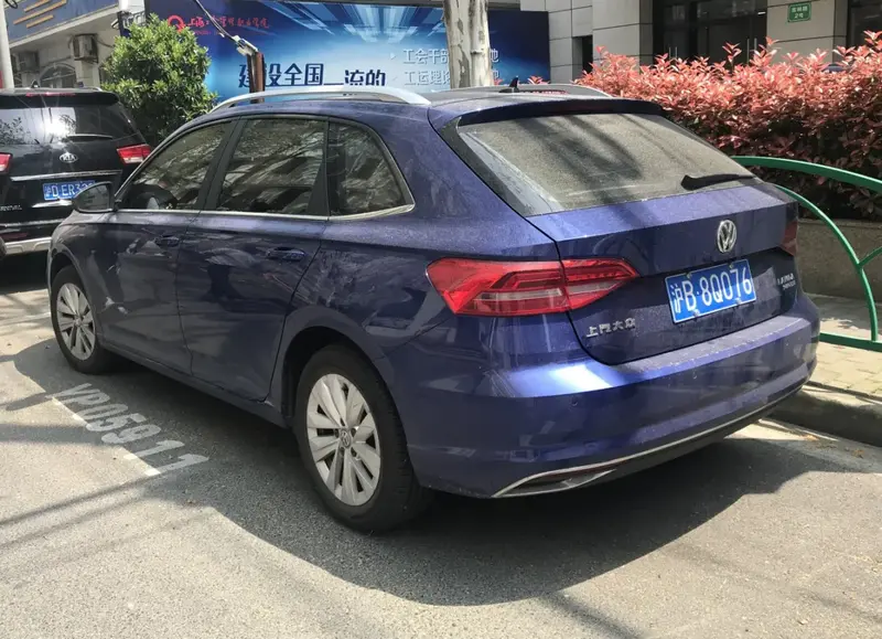 Volkswagen Lavida - 2