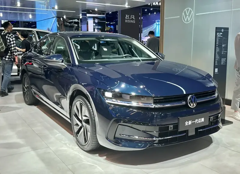 Volkswagen Magotan - 2