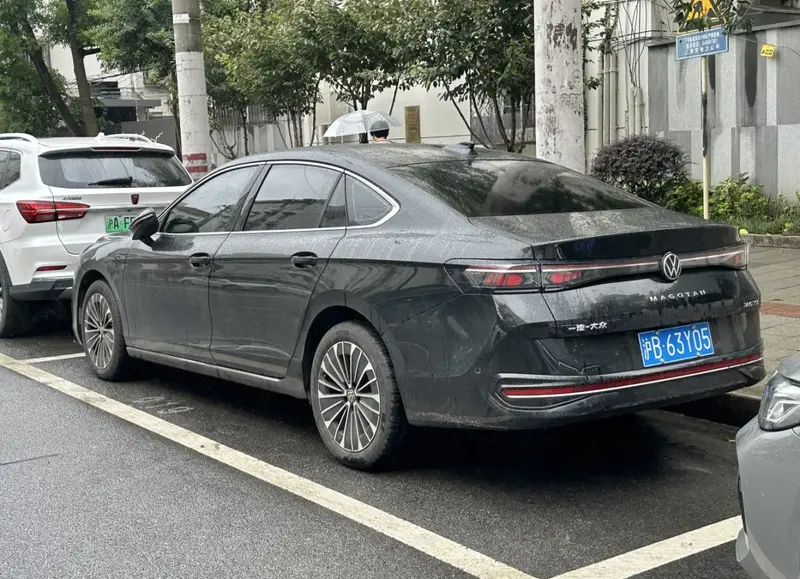 Volkswagen Magotan - 5