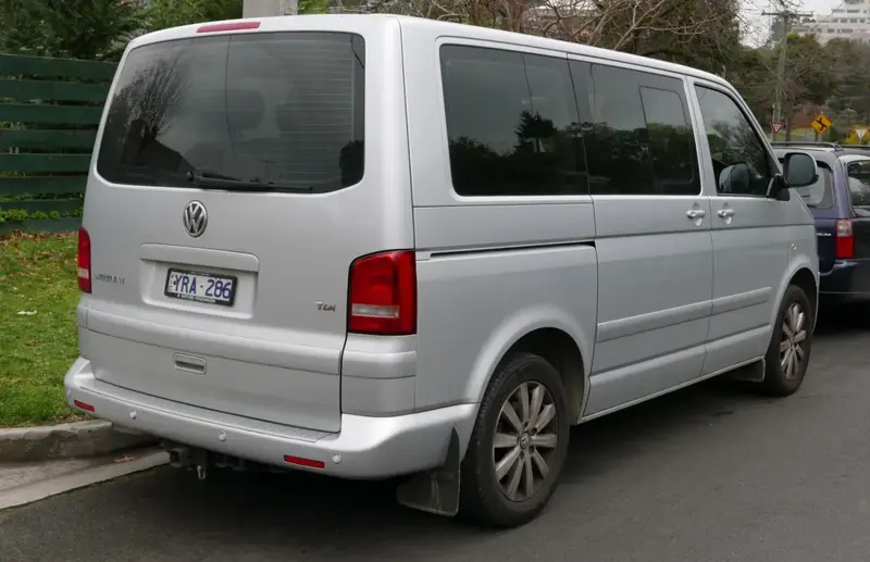 Volkswagen Multivan - 3