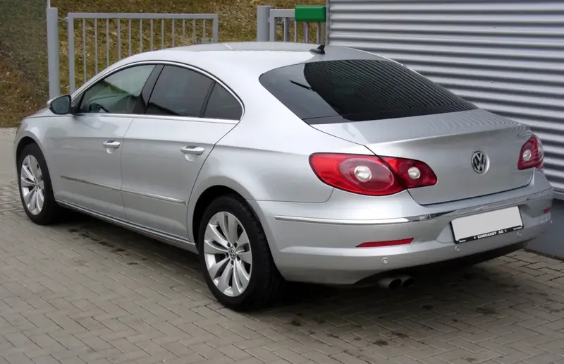 Volkswagen Passat CC - 2