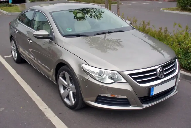 Volkswagen Passat CC - 4