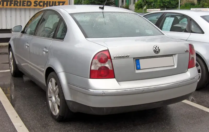 Volkswagen Passat - 6