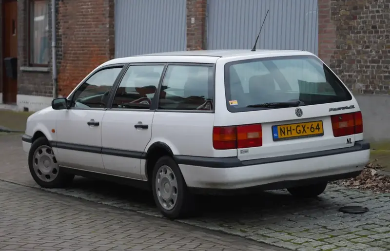 Volkswagen Passat - 5