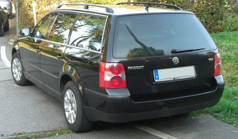 Volkswagen Passat - 2
