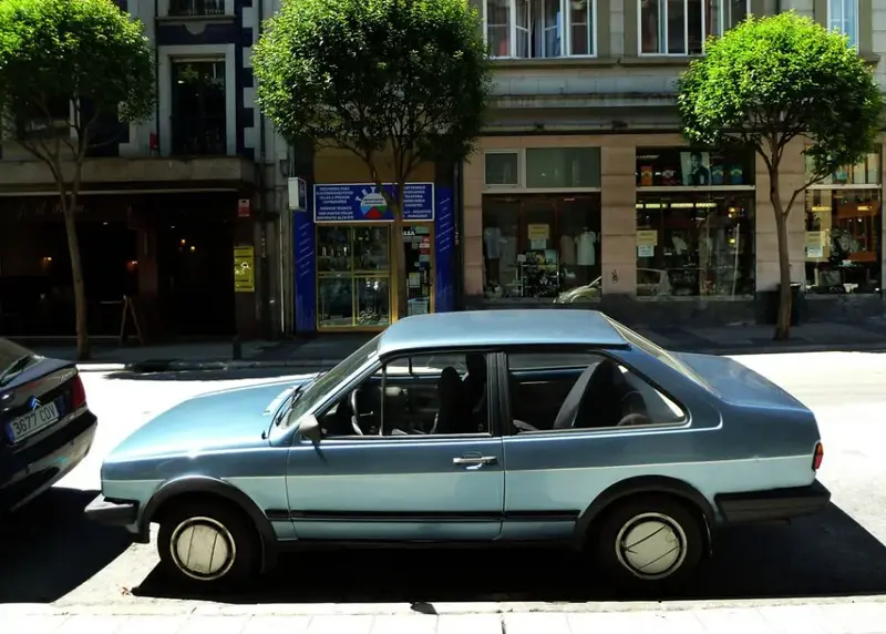 Volkswagen Polo - 2
