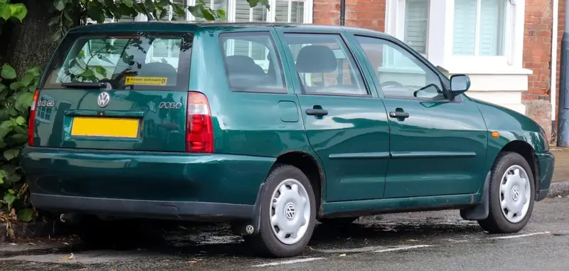 Volkswagen Polo - 4