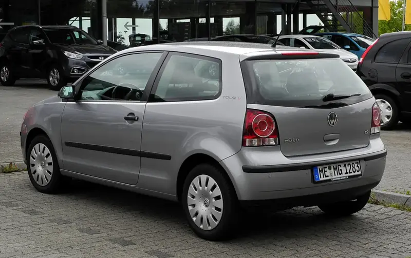Volkswagen Polo - 4