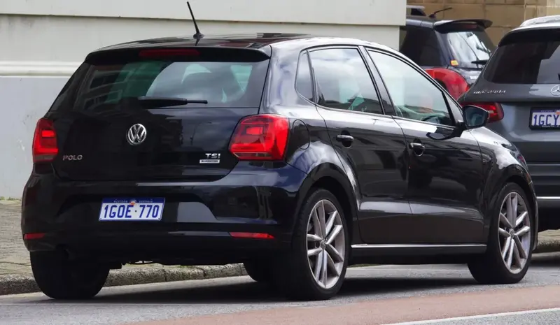 Volkswagen Polo - 4