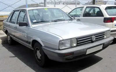 Volkswagen Santana Santana (32B)