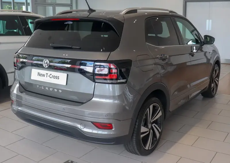 Volkswagen T-Cross - 4