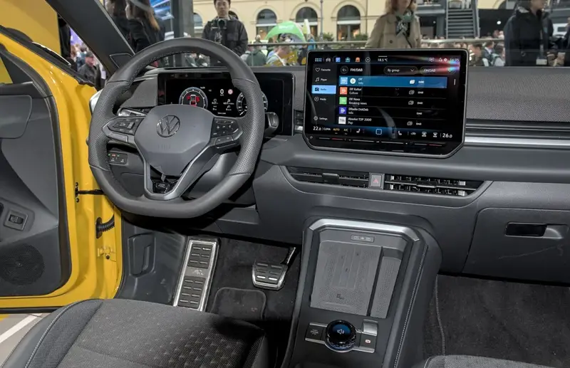 Volkswagen T-Roc T-Roc 1.5 TSI (150 bg) - görsel 3