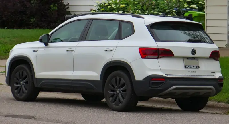 Volkswagen Taos - 2