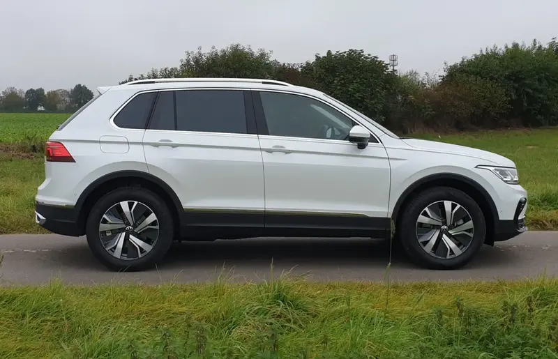 Volkswagen Tiguan - 6