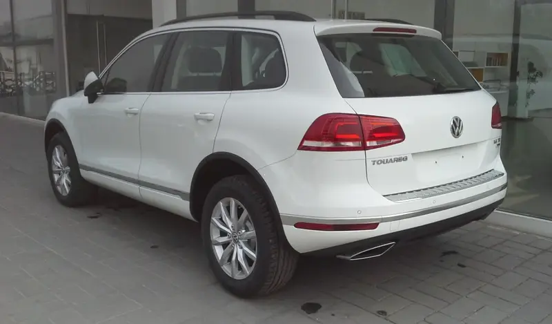 Volkswagen Touareg - 4