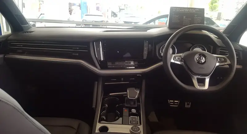 Volkswagen Touareg - 3