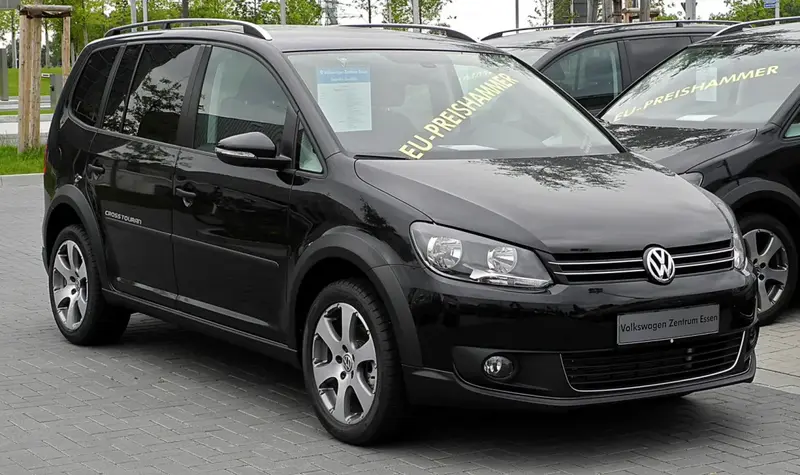 Volkswagen Touran - 3