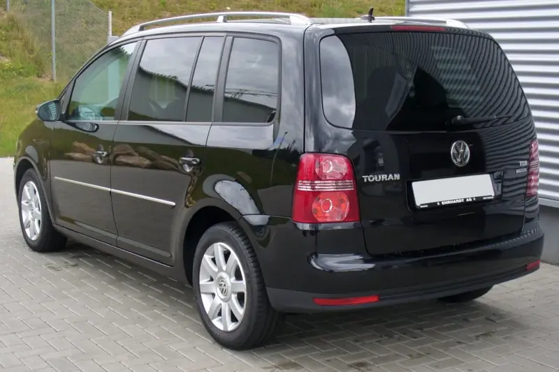 Volkswagen Touran - 2