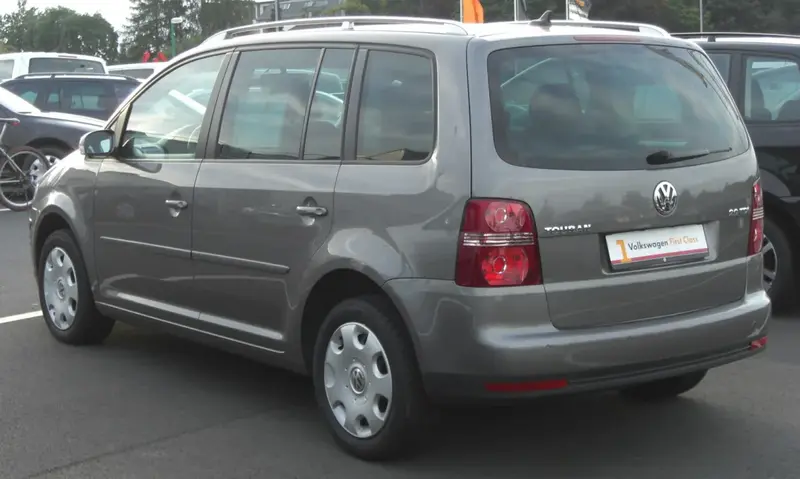 Volkswagen Touran - 6