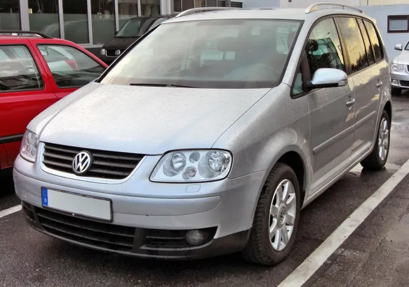 Volkswagen Touran - 3