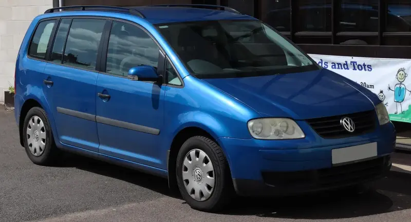 Volkswagen Touran - 5