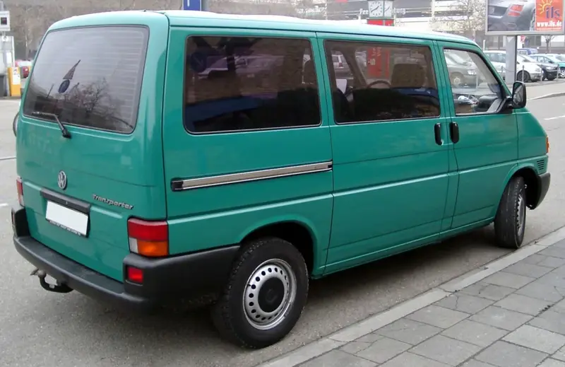 Volkswagen Transporter - 2
