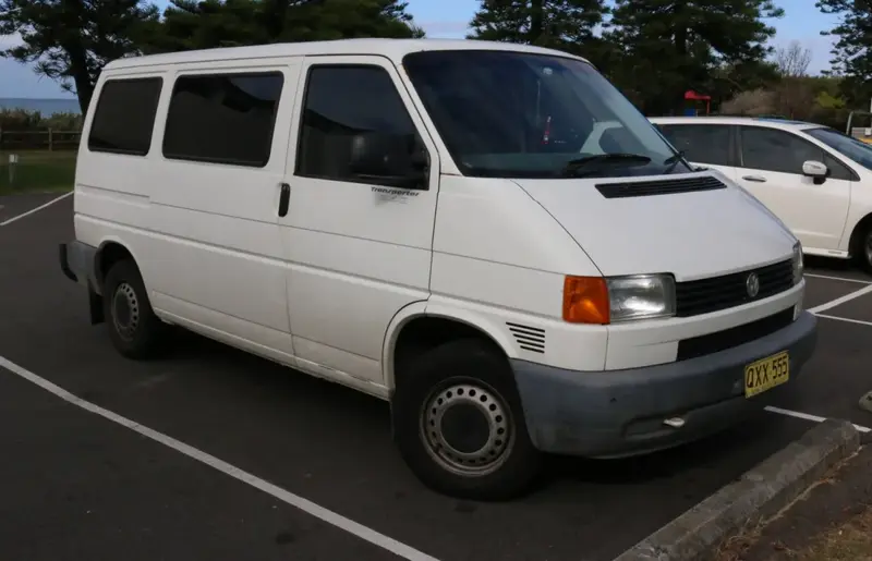 Volkswagen Transporter - 3