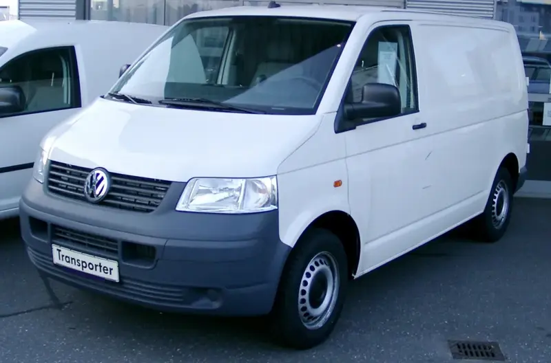 Volkswagen Transporter - 1
