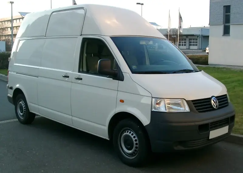 Volkswagen Transporter - 2
