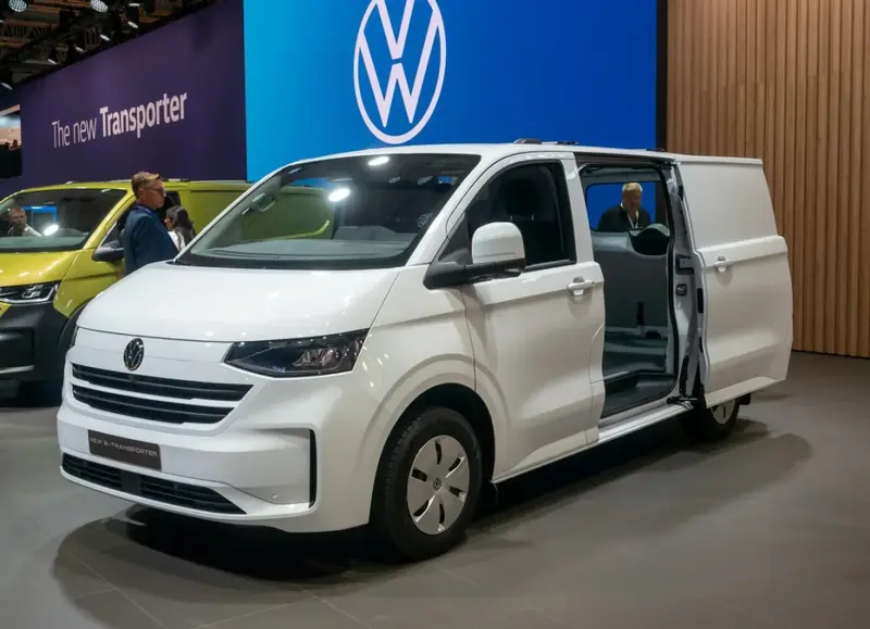 Volkswagen Transporter - 4