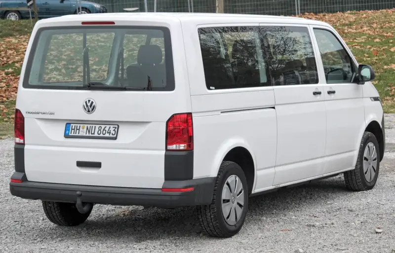 Volkswagen Transporter - 2