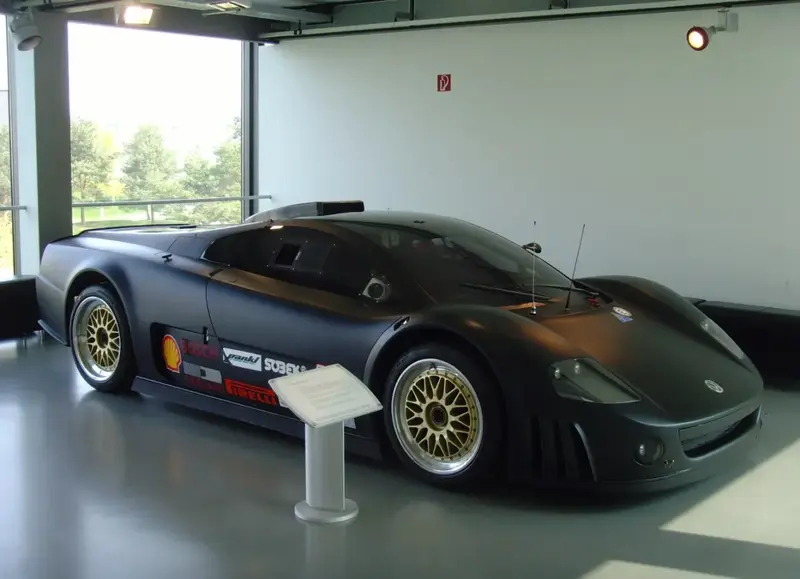 Volkswagen W12 - 4
