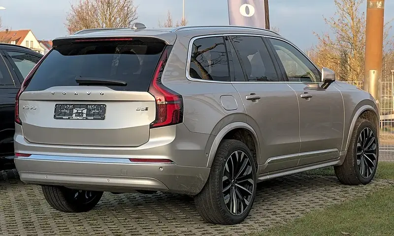 Volvo XC90 - 3